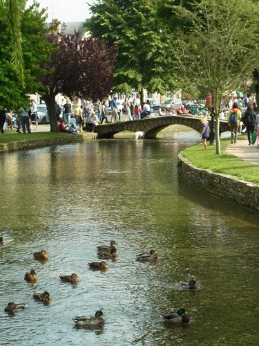 Bourton-on-the-Water13