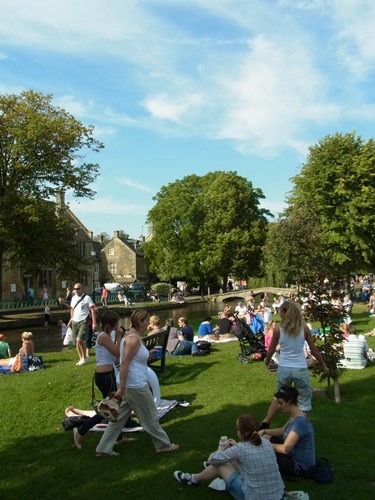 Bourton-on-the-Water42