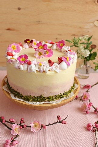 Three Layer Victoria Sponge Cake * 3段ひなまつりケーキ